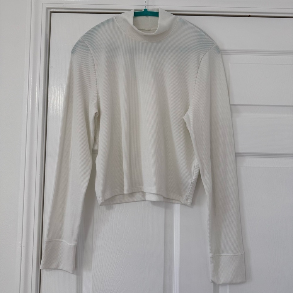 American Eagle Long Sleeve Crop Turtleneck White XXL